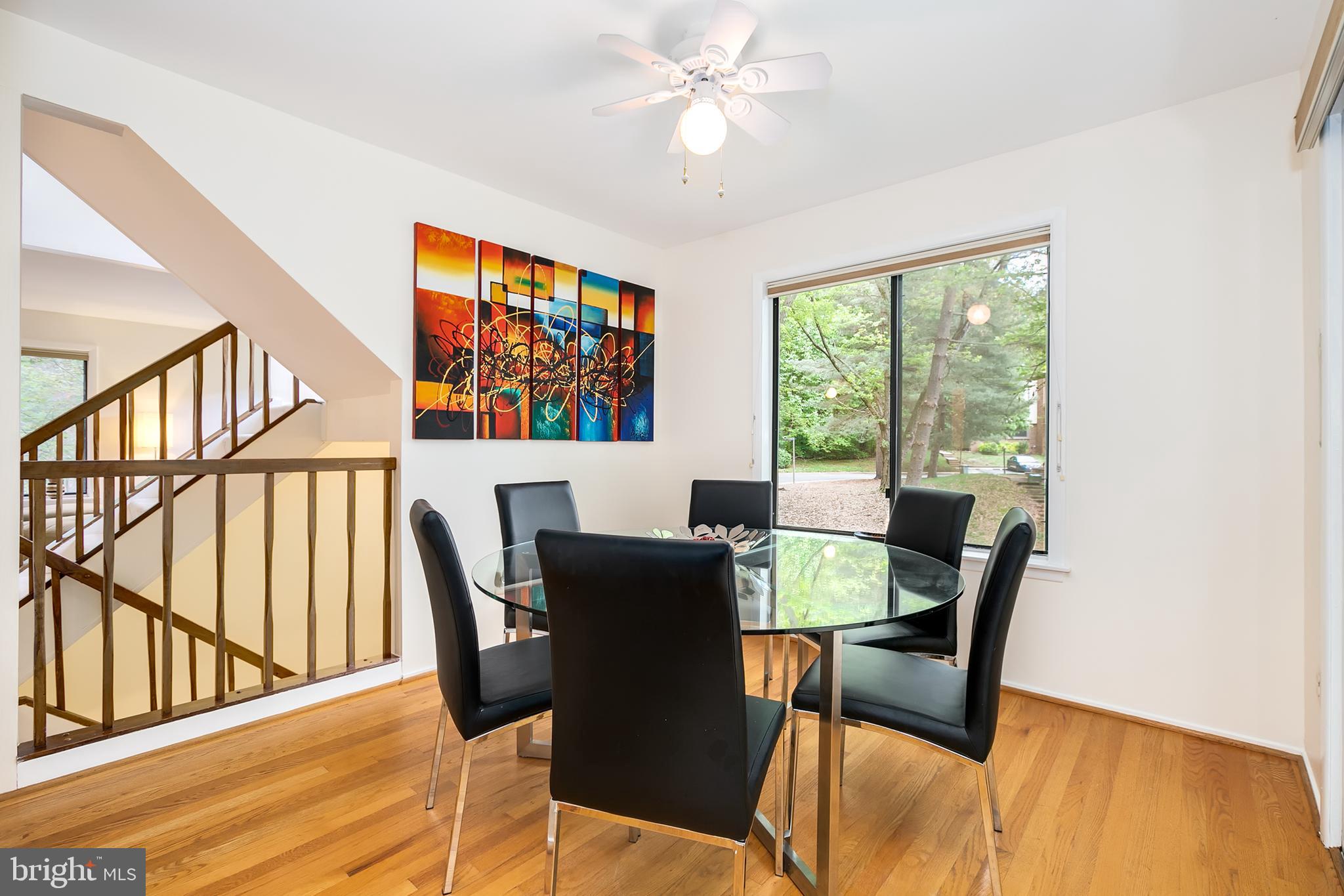 2040 Winged Foot Court Reston, VA 20191 - Photo 14 of 41 Gallery Image 14