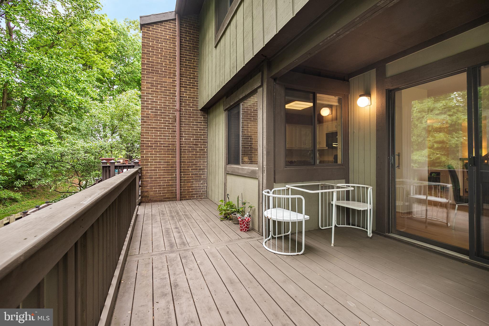 2040 Winged Foot Court Reston, VA 20191 - Photo 34 of 41 Gallery Image 34