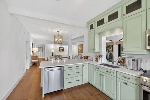 $850,000 | 16000 West Bay Drive, Unit 157, Jupiter, FL 33477