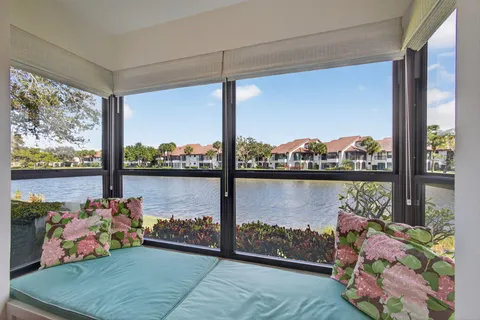 $850,000 | 16000 West Bay Drive, Unit 157, Jupiter, FL 33477