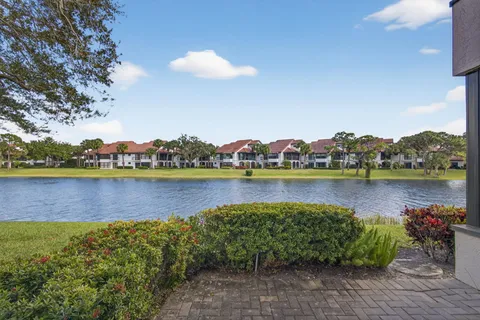 $850,000 | 16000 West Bay Drive, Unit 157, Jupiter, FL 33477