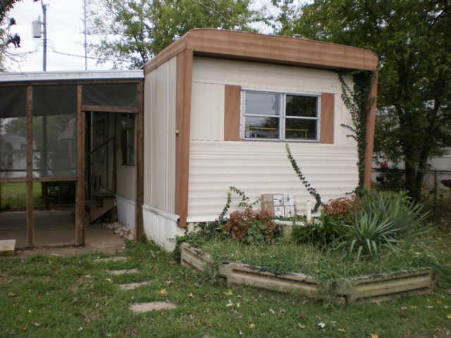 1210 London Bridge Road Madison, TN 37115 - Photo 2 of 9 Gallery Image 2