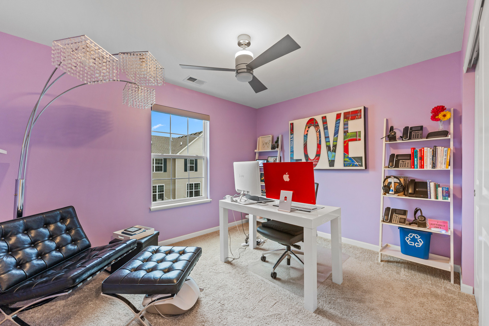 1627 Sager Way Batavia, IL 60510 - Photo 23 of 30 a room with furniture toys and a window