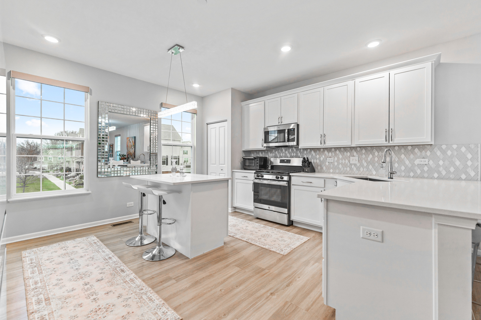 1627 Sager Way Batavia, IL 60510 - Photo 4 of 30