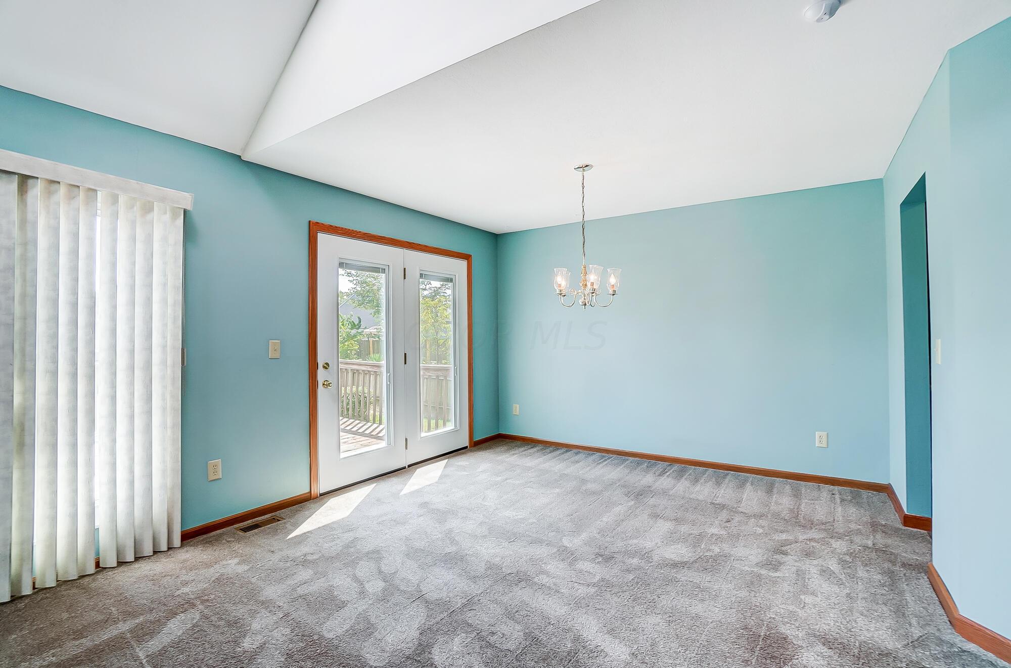 2246 Spindler Road Hilliard, OH 43026 - Photo 11 of 53 Dining Room