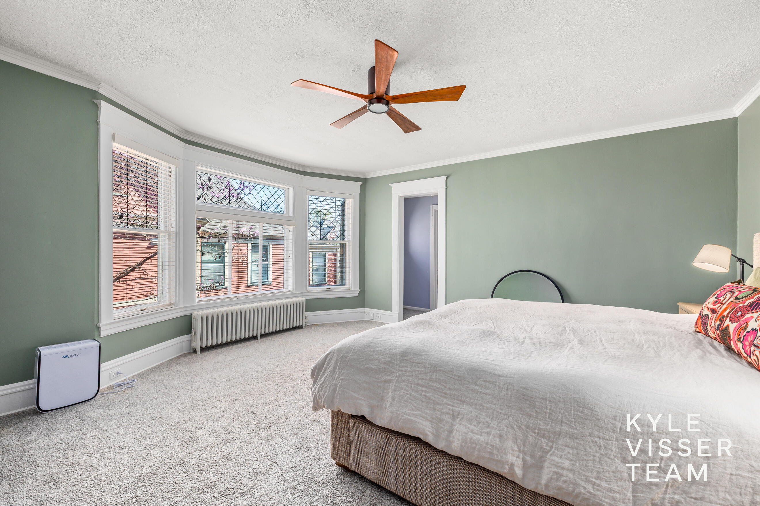 304 Paris Avenue Southeast Grand Rapids, MI 49503 - Photo 22 of 62 Unit 2 Bedroom #1