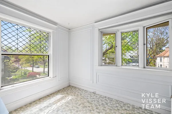 $895,000 | Undisclosed Address, Grand Rapids, MI 49503