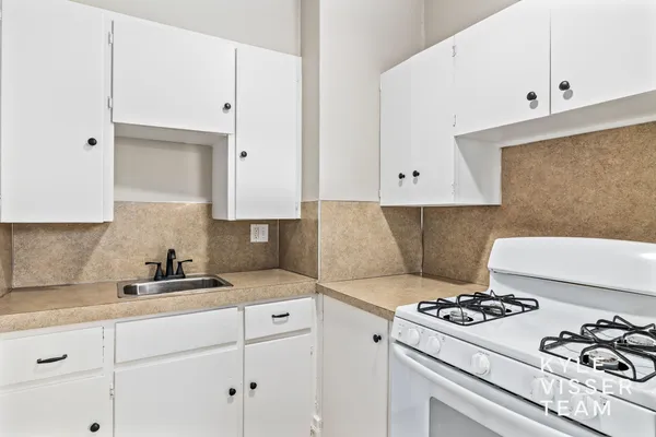 $895,000 | Undisclosed Address, Grand Rapids, MI 49503