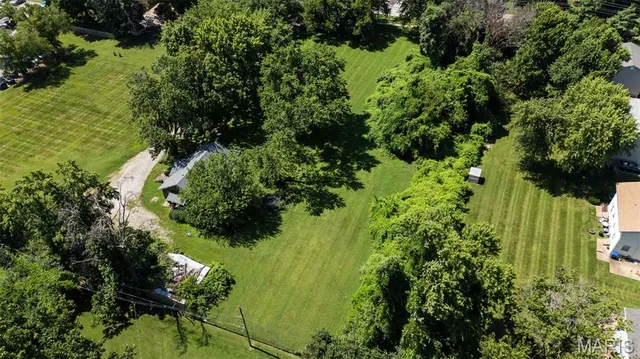 $175,000 | 1625 Charbonier Road, Florissant, MO 63031