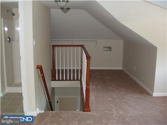 340 Warren Road Hatboro, PA 19040 - Photo 8 of 12 Bedroom - Main