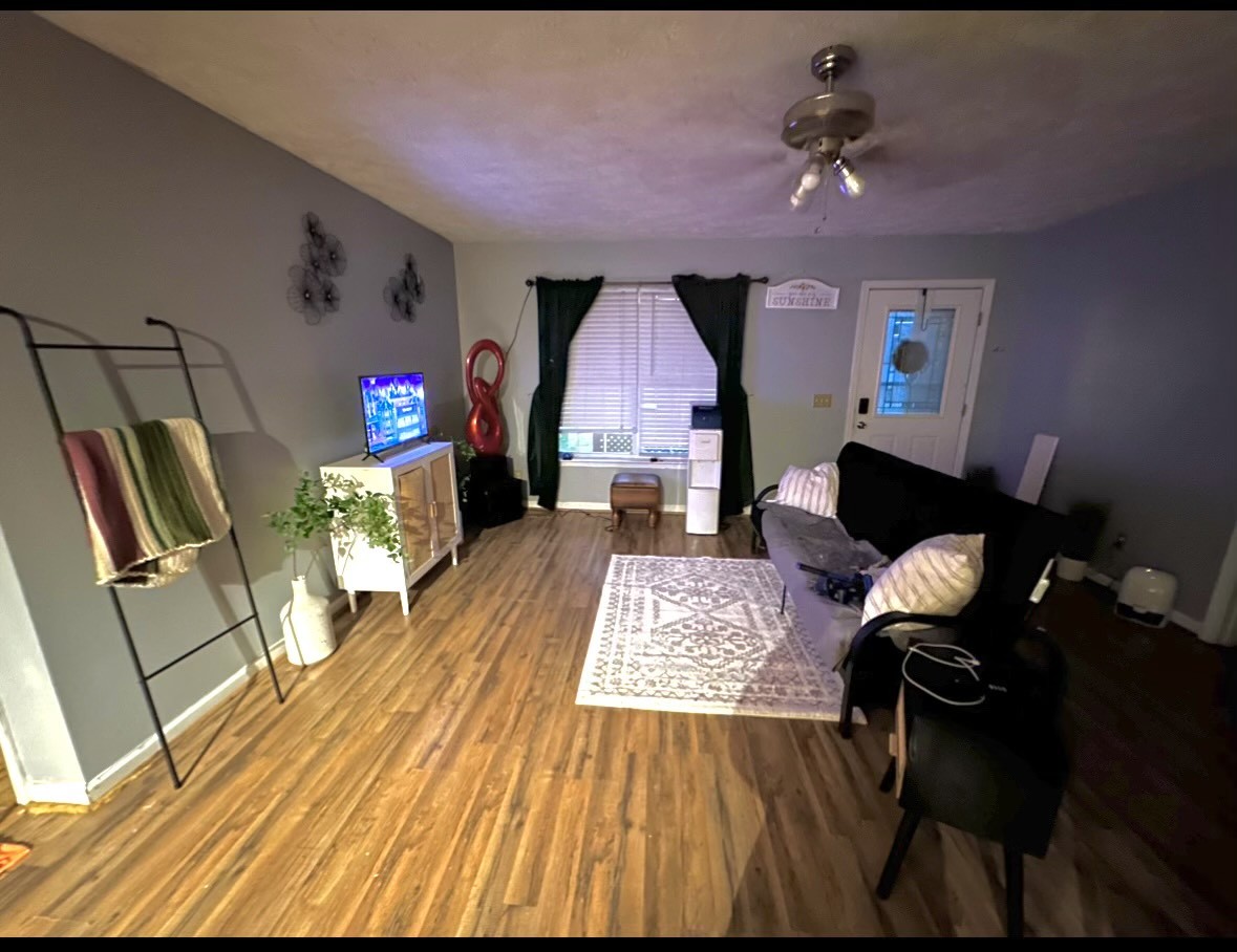 359 James Holman Road Sparta, TN 38583 - Photo 2 of 8 Gallery Image 2