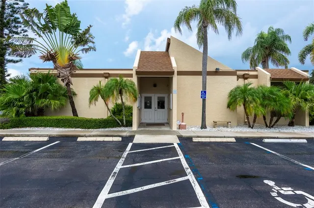 $1,450 | 9209 Seminole Boulevard, Unit 99, Seminole, FL 33772