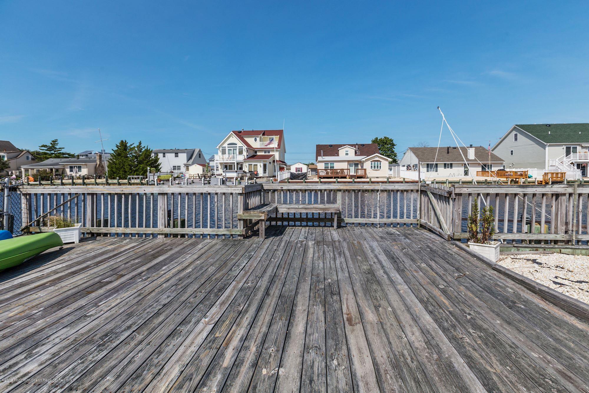 111 Bloomfield Road Barnegat, NJ 08005 - Photo 25 of 28 054_111_BLOOMFIELD_RD_208382_273306