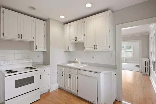 $2,195 | 5004 Oliver Avenue South, Unit 2, Minneapolis, MN 55419
