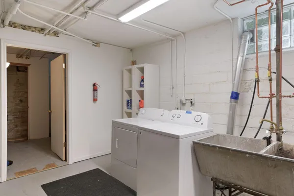 $2,195 | 5004 Oliver Avenue South, Unit 2, Minneapolis, MN 55419