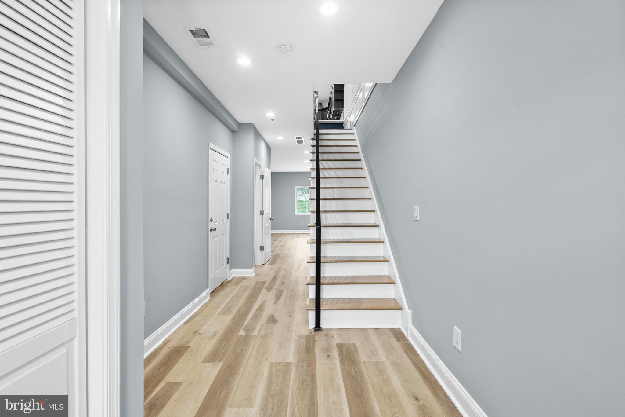 3116 Byberry Road Philadelphia, PA 19154 - Photo 2 of 25