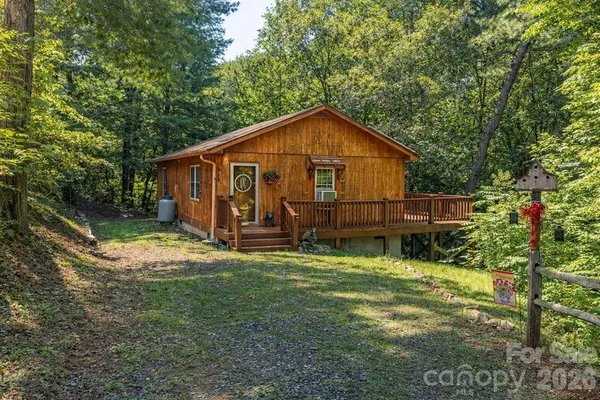 $275,000 | 116 Keepsake Lane, Whittier, NC 28789