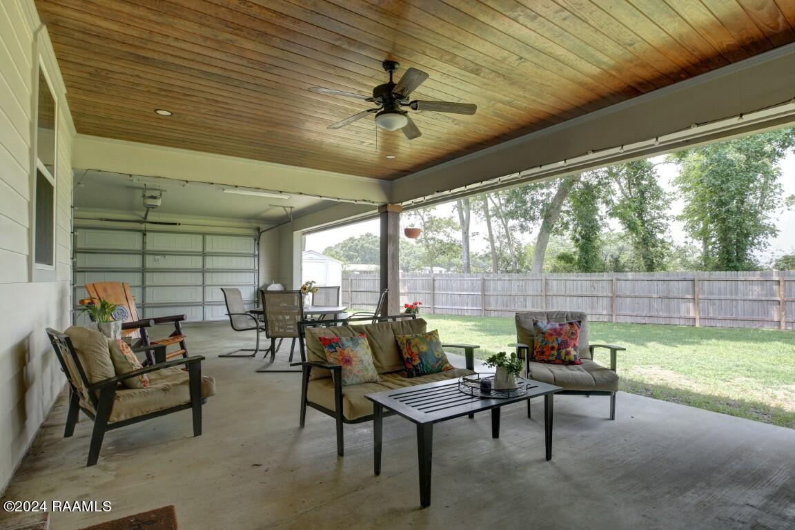 101 Whispering Meadows Road Broussard, LA 70518 - Photo 30 of 34 101 WhisperingMeadow-30