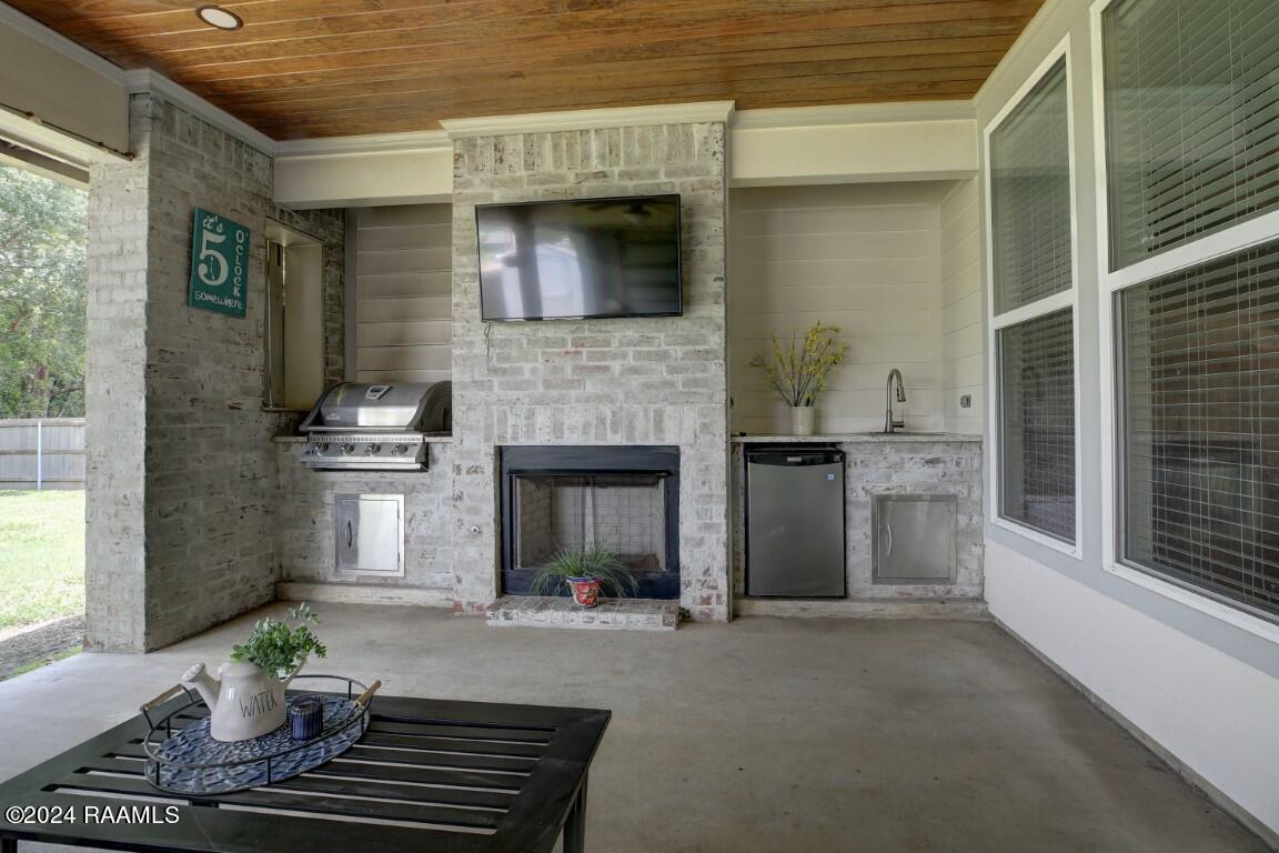 101 Whispering Meadows Road Broussard, LA 70518 - Photo 31 of 34 101 WhisperingMeadow-31