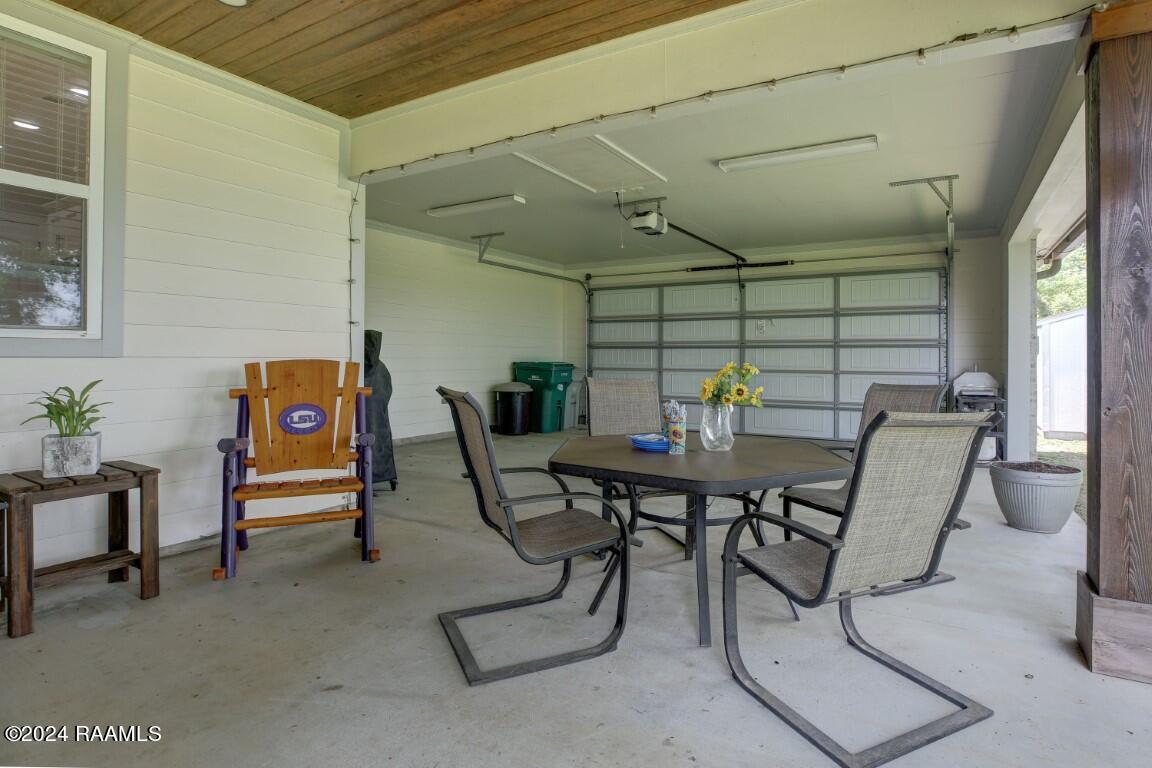 101 Whispering Meadows Road Broussard, LA 70518 - Photo 33 of 34 101 WhisperingMeadow-33
