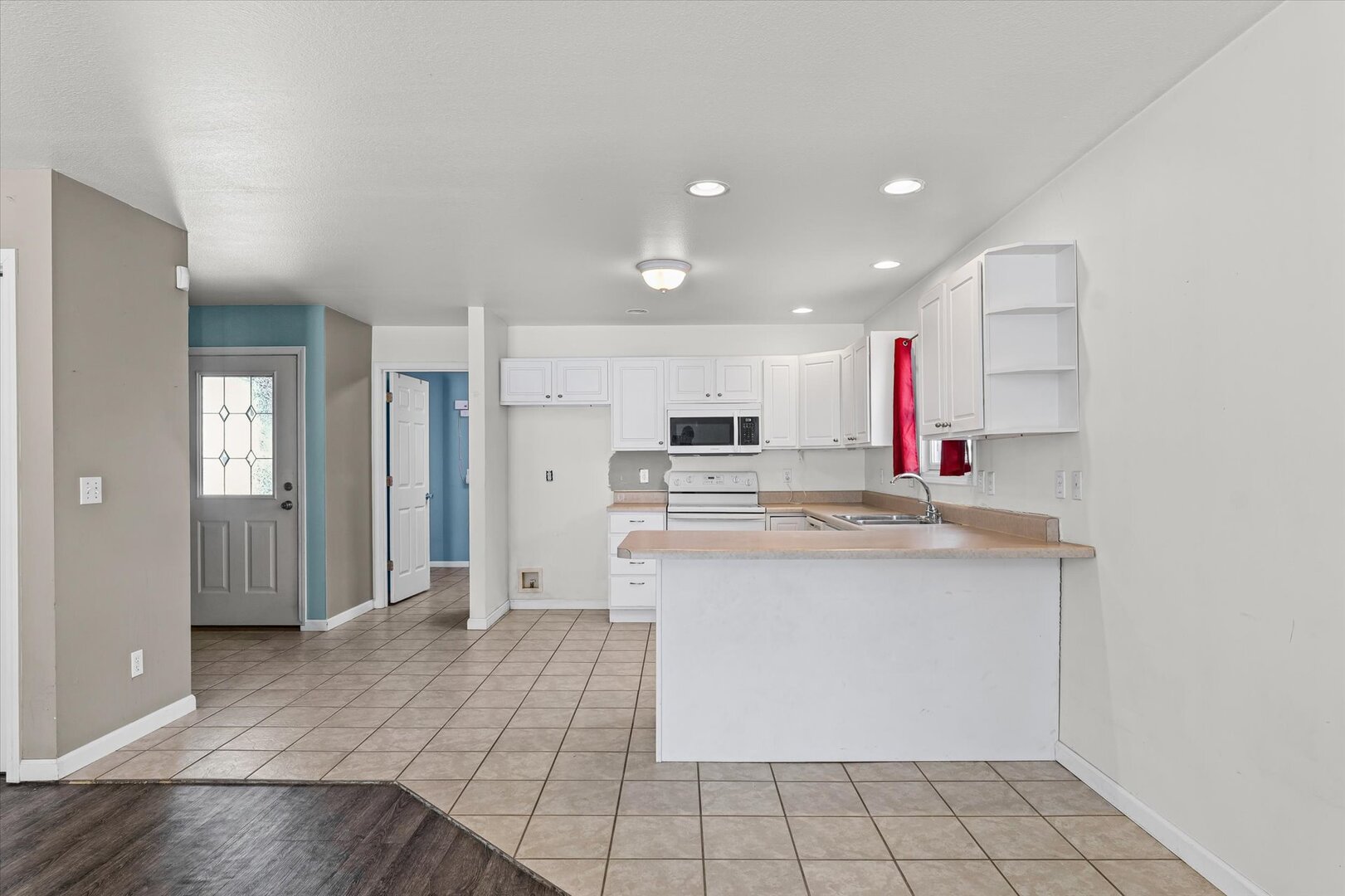 1004 Waters Edge Road Champaign, IL 61822 - Photo 14 of 29