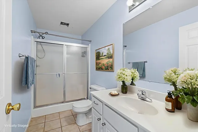 $180,000 | 1004 Waters Edge Road, Champaign, IL 61822