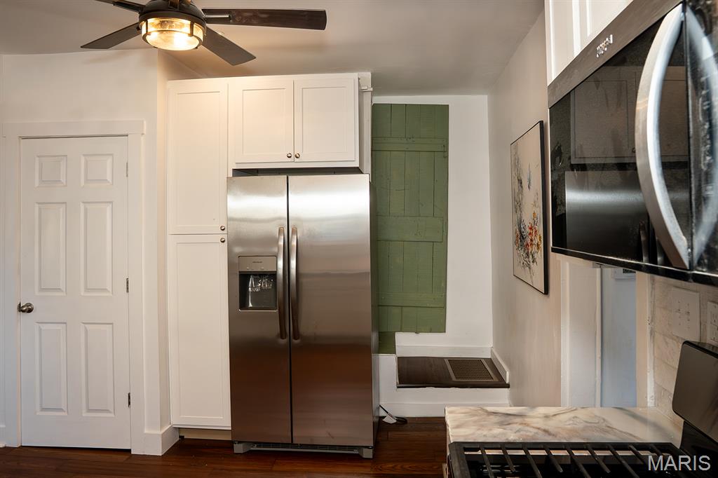 218 Magnolia Avenue Waterloo, IL 62298 - Photo 13 of 47