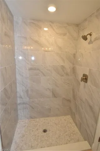 $2,200 | 208 Sunset Road, Rotonda West, FL 33947