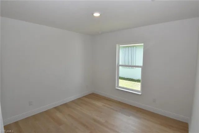 $2,200 | 208 Sunset Road, Rotonda West, FL 33947