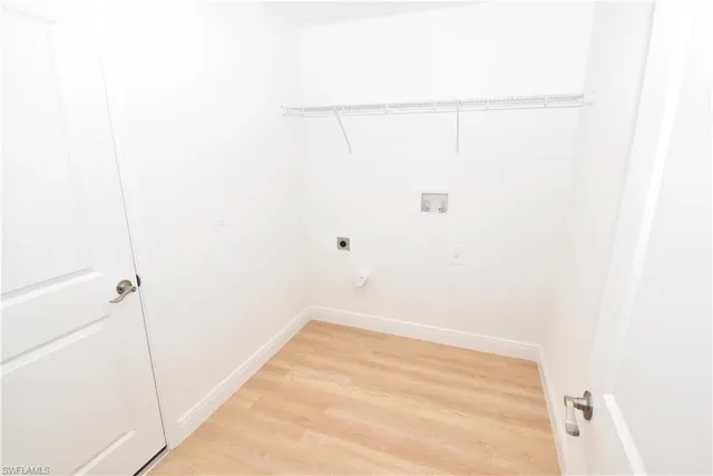 $2,200 | 208 Sunset Road, Rotonda West, FL 33947