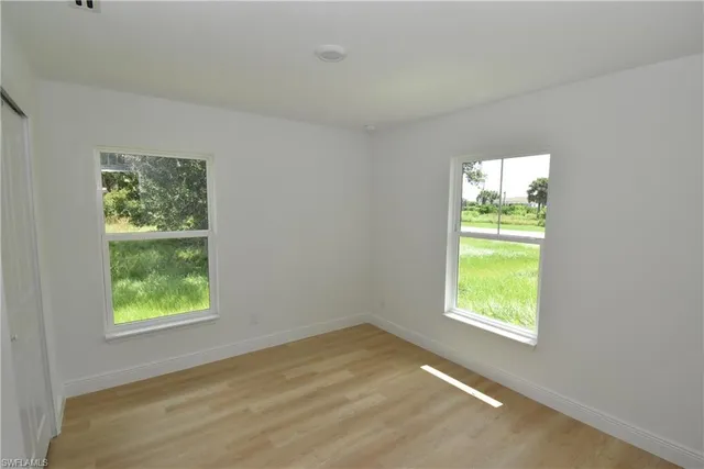 $2,200 | 208 Sunset Road, Rotonda West, FL 33947