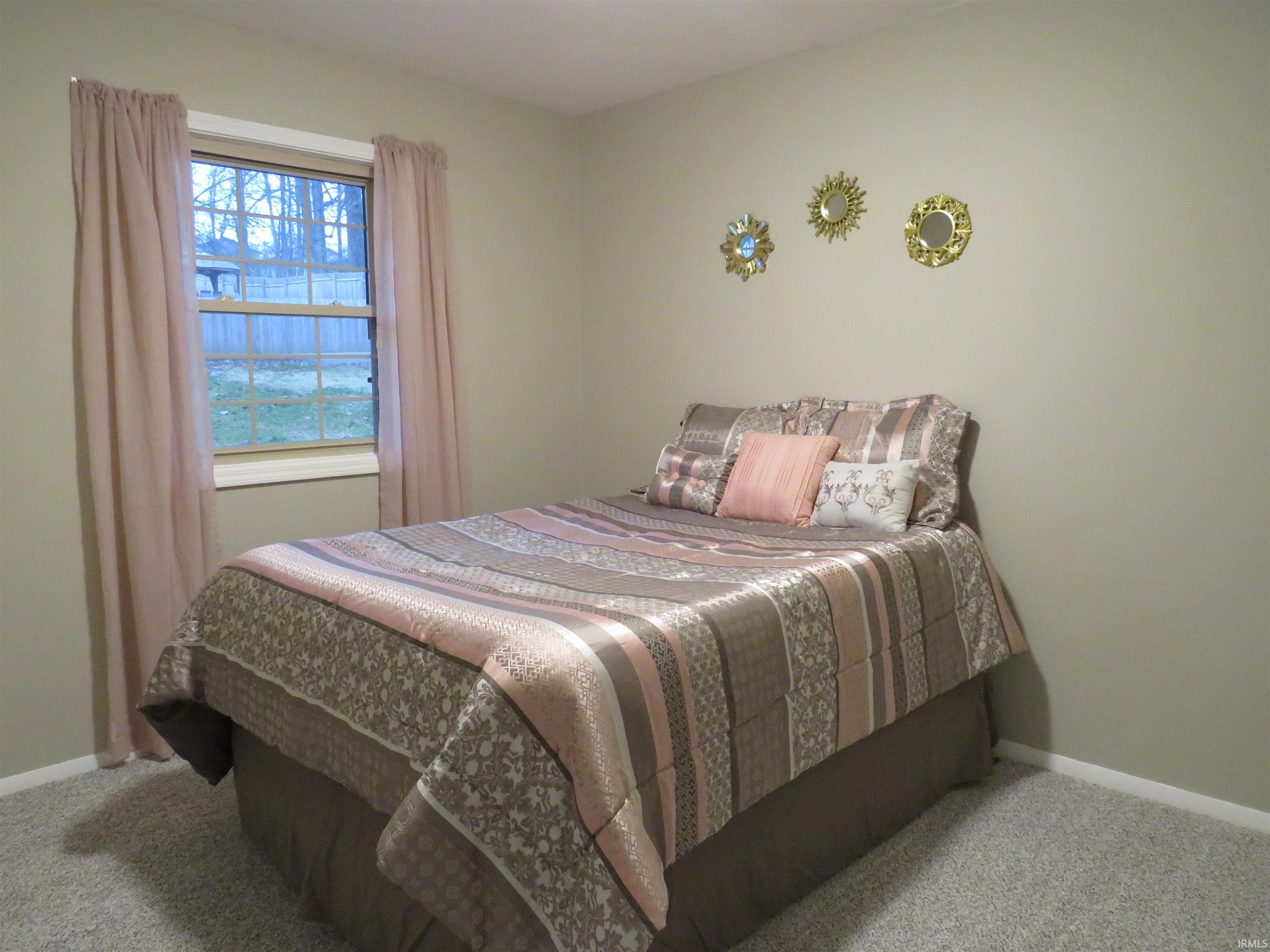 647 Riley Boulevard Bedford, IN 47421 - Photo 14 of 22