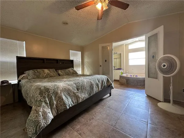 $215,000 | 349 Harper Road, Hineston, LA 71438
