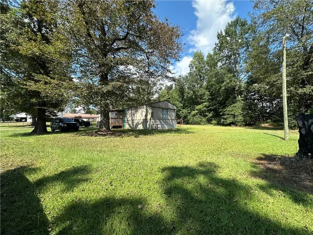 $215,000 | 349 Harper Road, Hineston, LA 71438