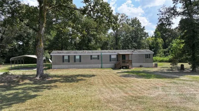 $215,000 | 349 Harper Road, Hineston, LA 71438