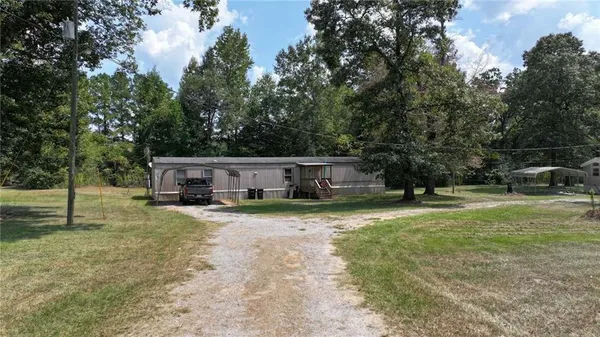 $215,000 | 349 Harper Road, Hineston, LA 71438