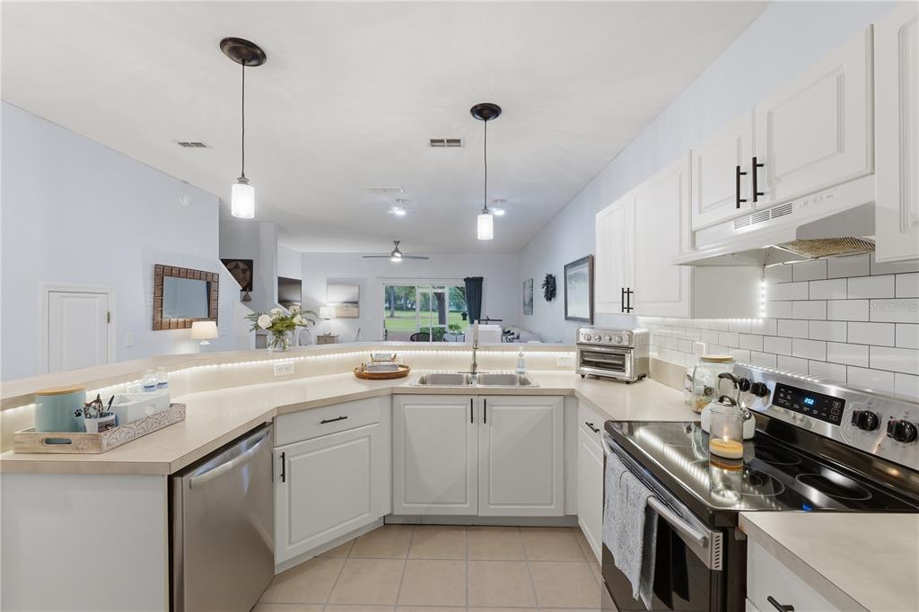 13200 West Newberry Road, Unit F30 Newberry, FL 32669 - Photo 10 of 23