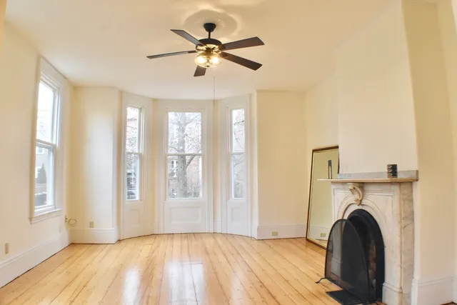 $3,400 | 120 Pearl Street, Unit 1, Cambridge, MA 02139