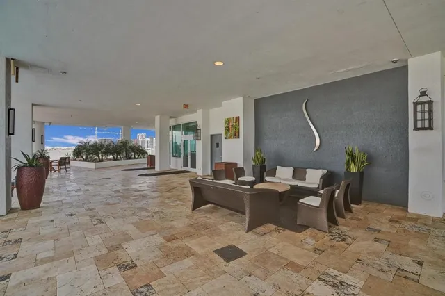 $504,000 | 315 Northeast 3rd Avenue, Unit 1201, Fort Lauderdale, FL 33301