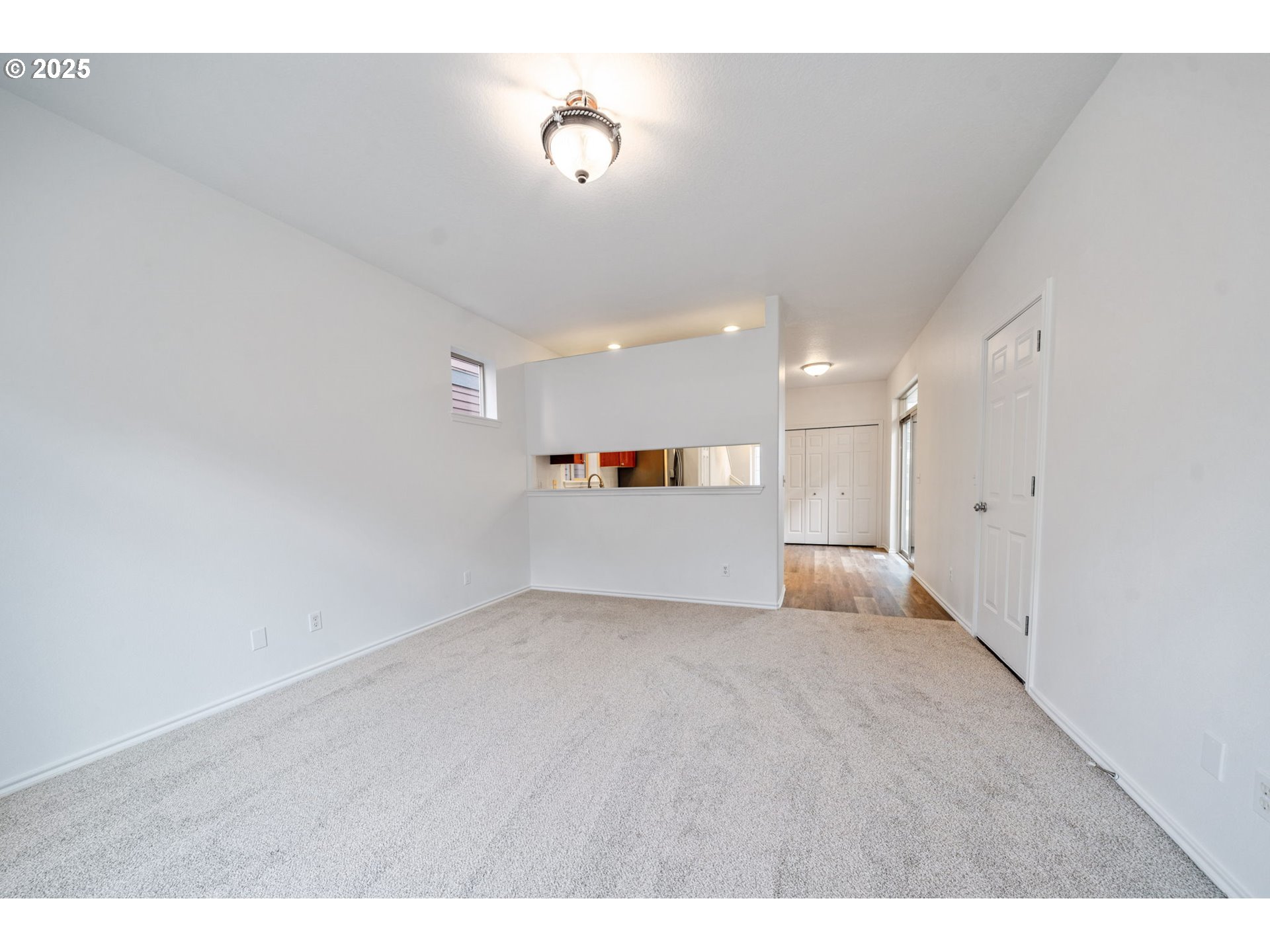 21467 Southwest Fallow Terrace Sherwood, OR 97140 - Photo 7 of 32