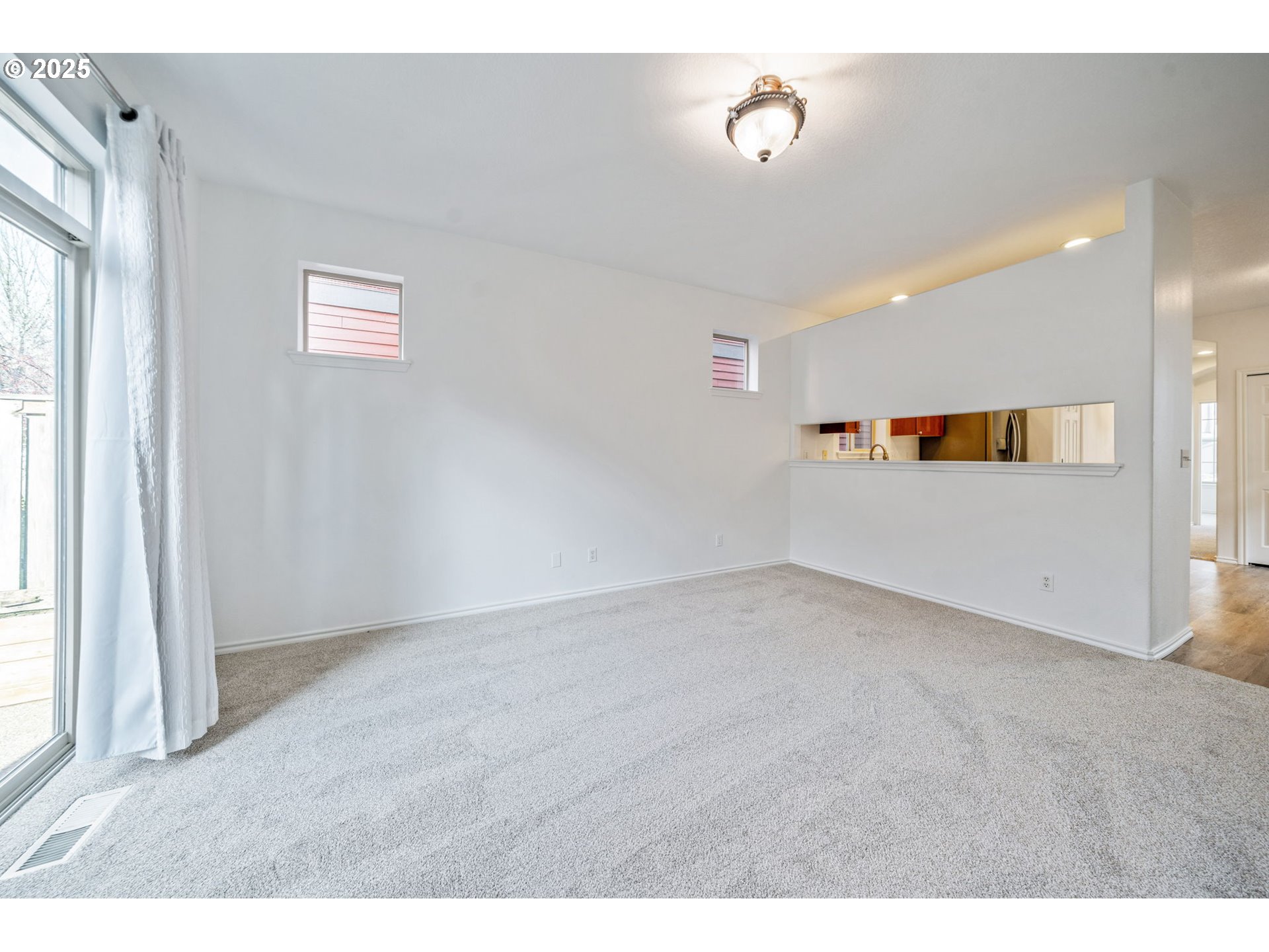 21467 Southwest Fallow Terrace Sherwood, OR 97140 - Photo 8 of 32