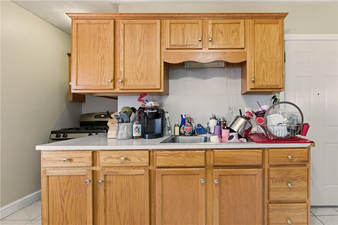 293 State Street Bristol, RI 02809 - Photo 32 of 48 2nd floor kitchen