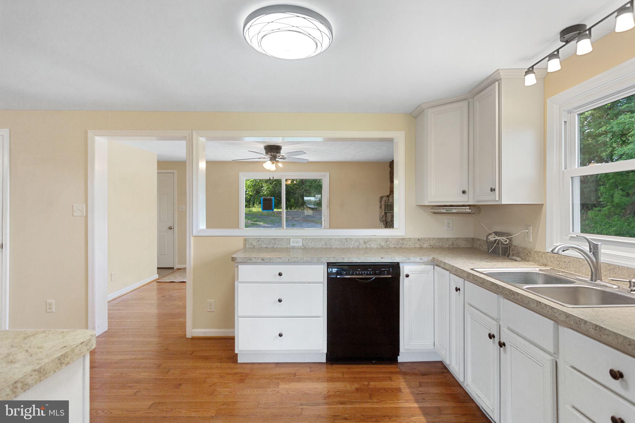 1919 Ridge Road New Market, VA 22844 - Photo 6 of 24 Kitchen with pass thru to den