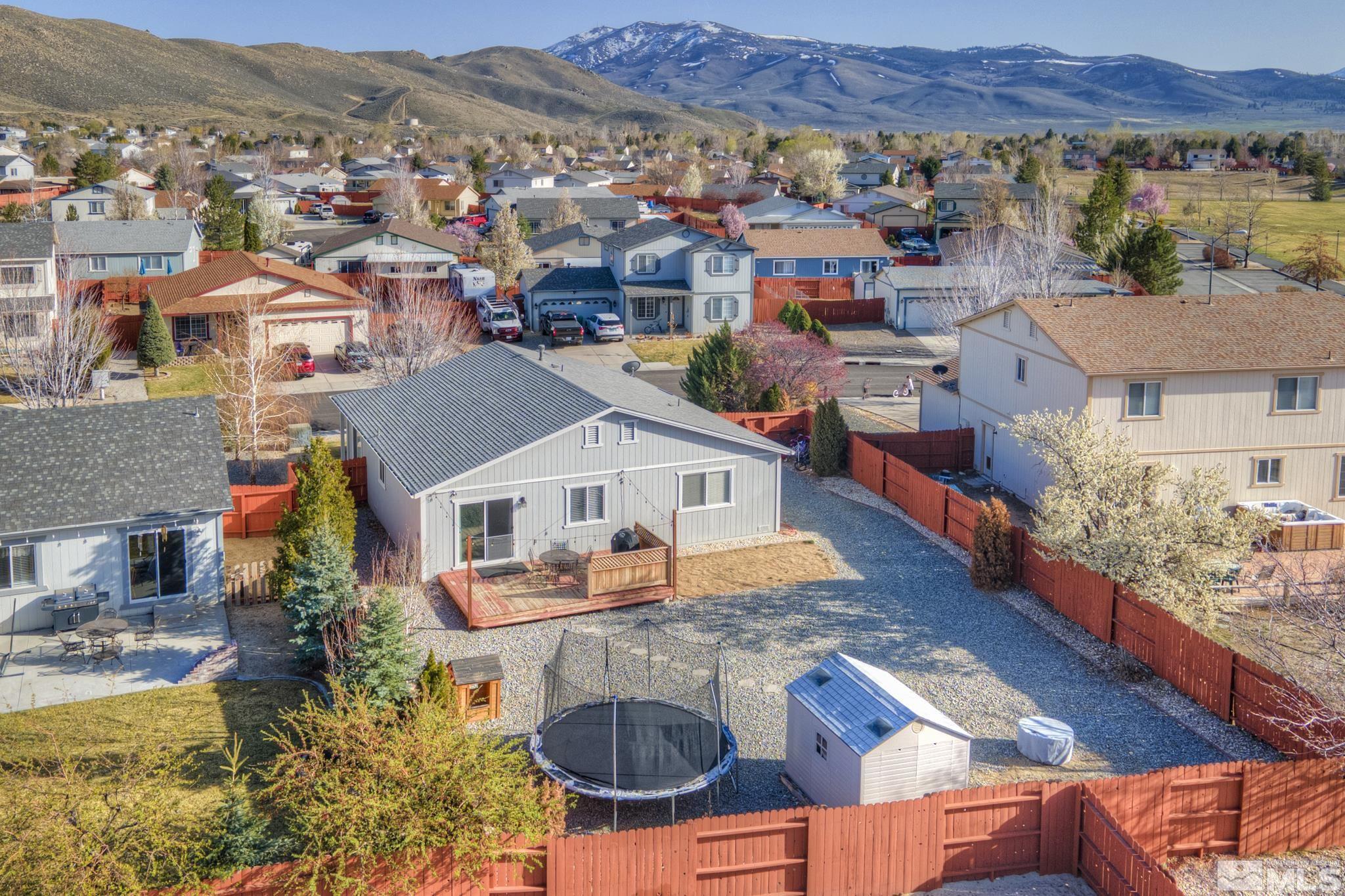 18101 Hazelnut Drive Reno, NV 89508 - Photo 6 of 31 Photo 6