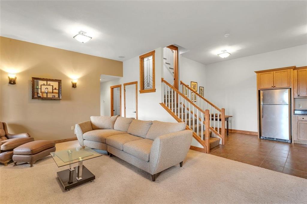 2135 John's Ridge Road Coraopolis, PA 15108 - Photo 12 of 25 Gallery Image 12