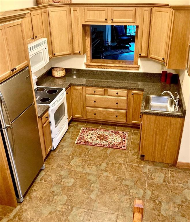 2135 John's Ridge Road Coraopolis, PA 15108 - Photo 13 of 25 Gallery Image 13