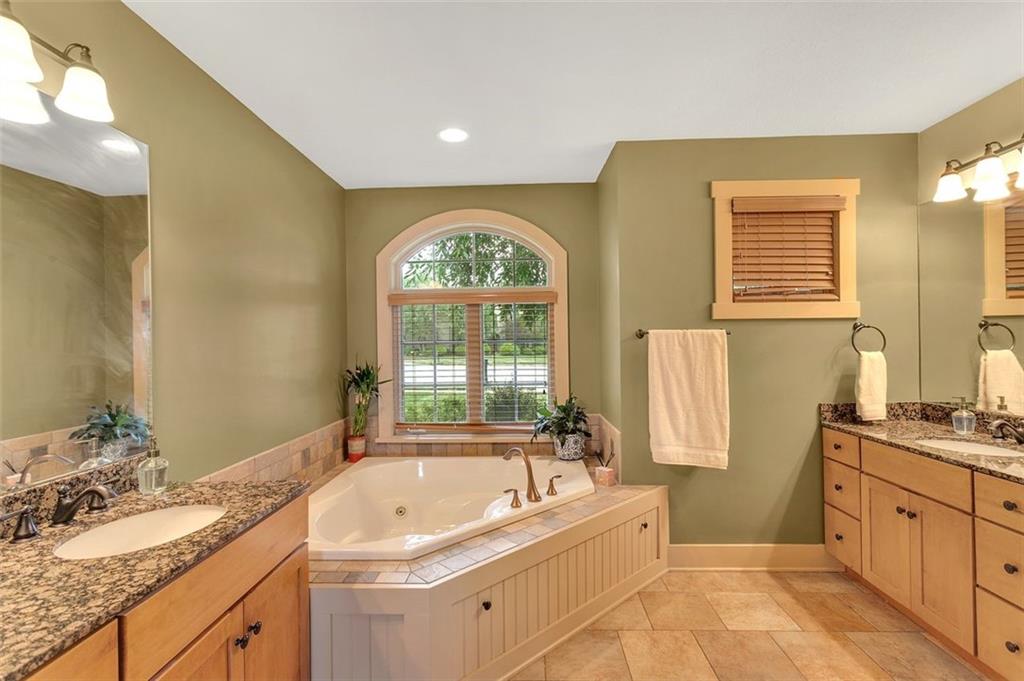 2135 John's Ridge Road Coraopolis, PA 15108 - Photo 15 of 25 Gallery Image 15