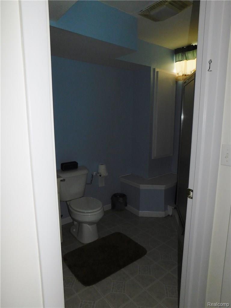 10921 West Allen Road Fowlerville, MI 48836 - Photo 11 of 17 DSCN0019.JPG
