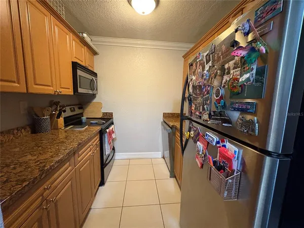 $1,300 | 5221 Bayshore Boulevard, Unit 59, Tampa, FL 33611