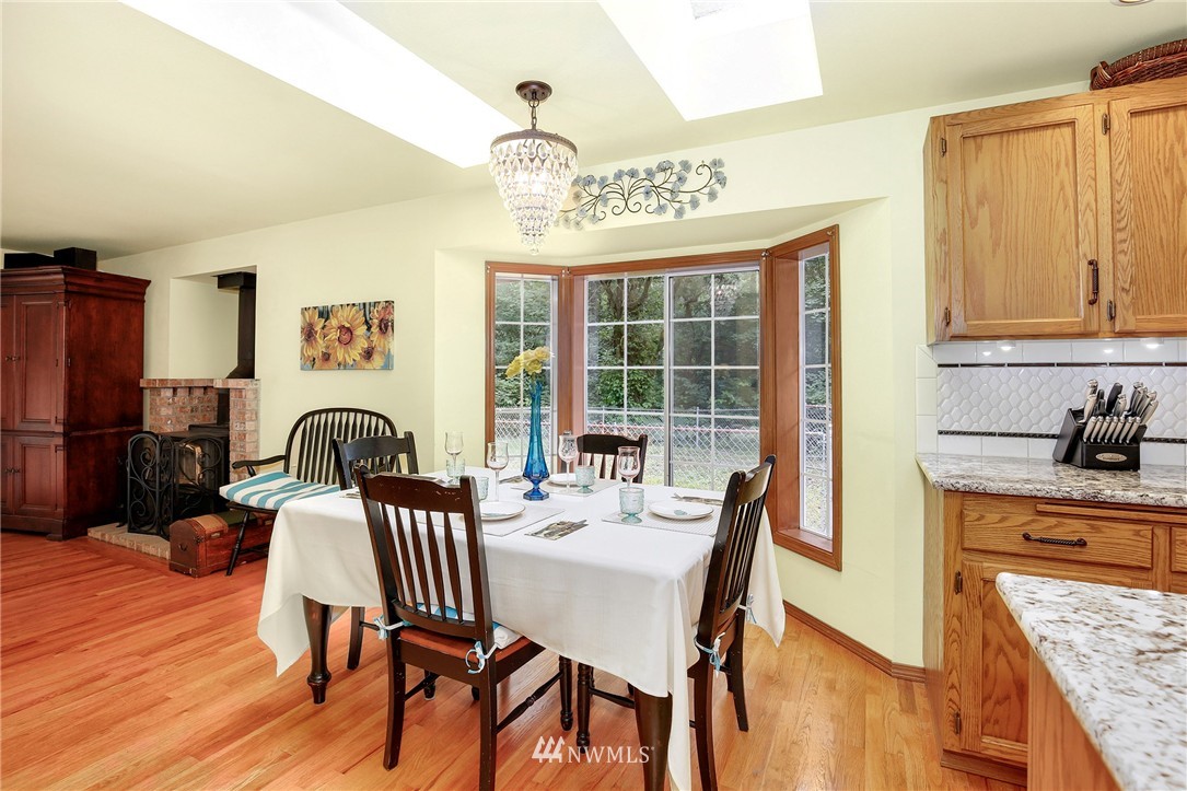 16918 Mountain View Road Northeast Duvall, WA 98019 - Photo 13 of 25 Gallery Image 13
